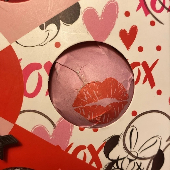 Disney Mad Beauty Valentines Bath Fizzer set - Picture 4 of 9